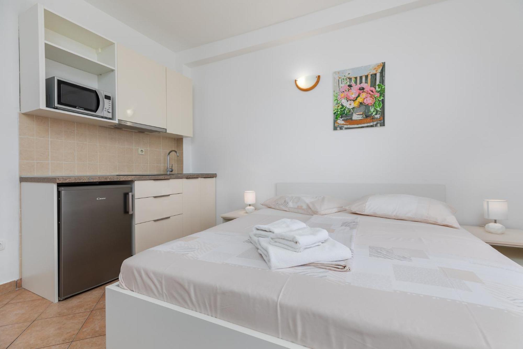 Sita Apartmani Lokva Rogoznica Extérieur photo